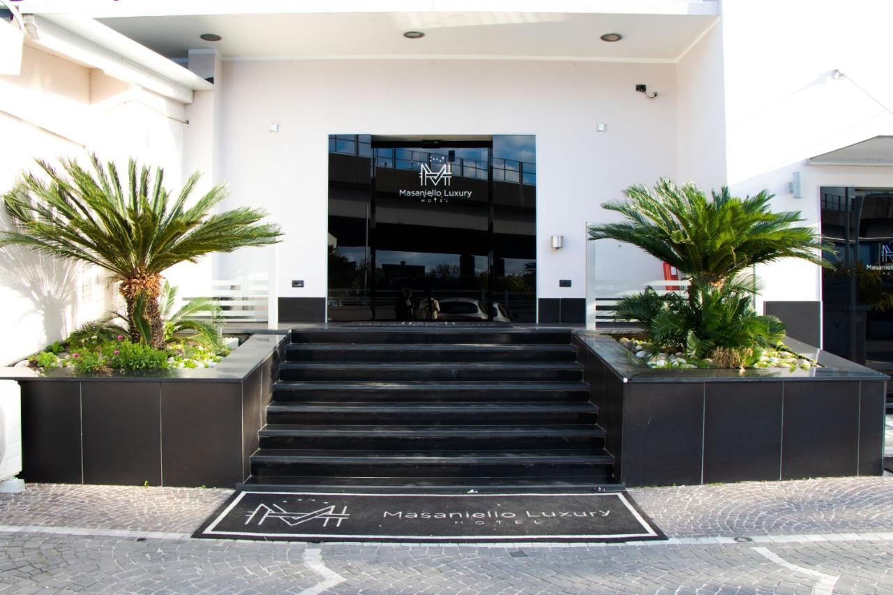 Hotel Masaniello Luxury Casoria Exterior foto